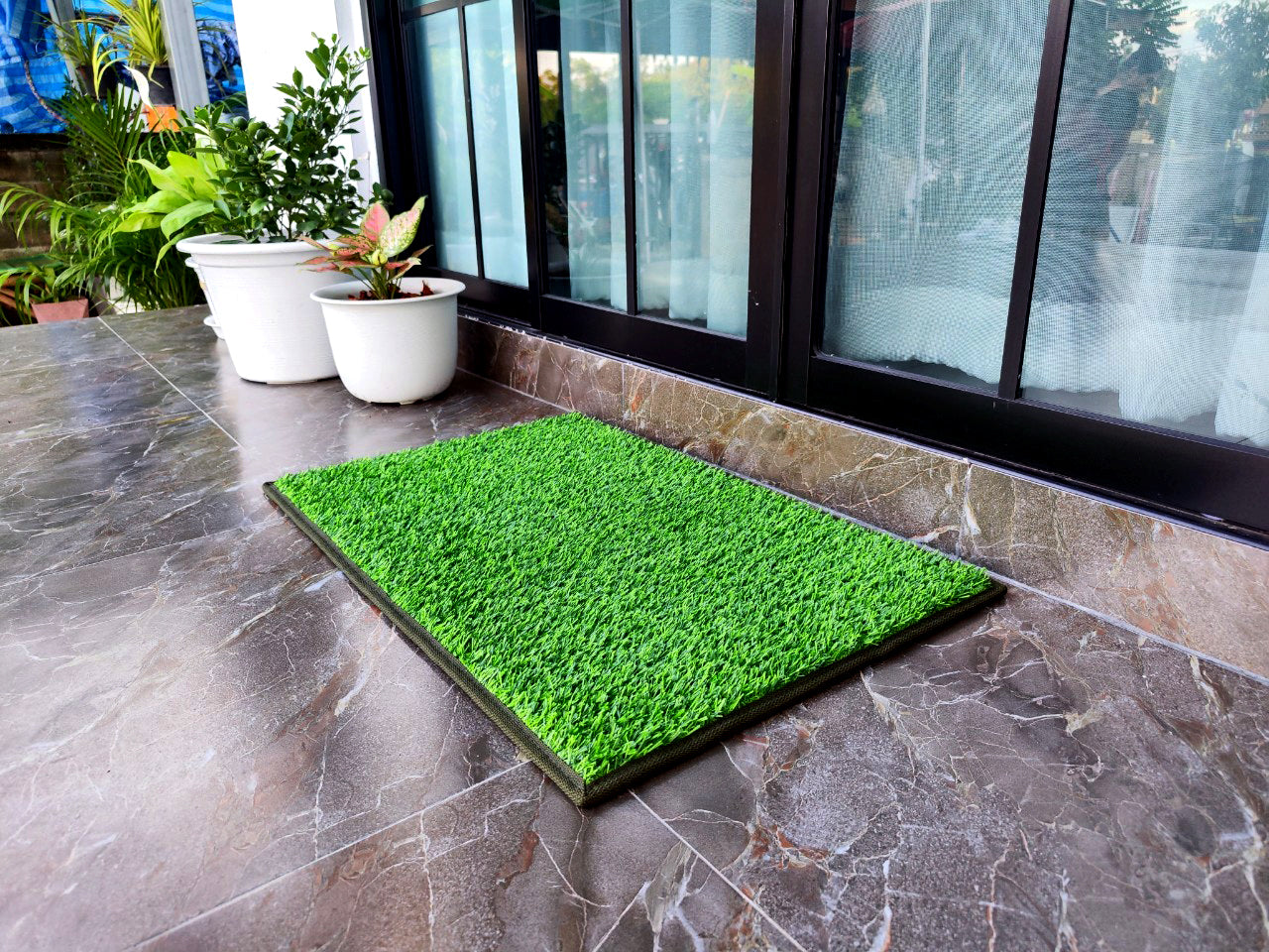 Emerald Green Outdoor and Midnight Black Indoor Mats – Paladin Mats